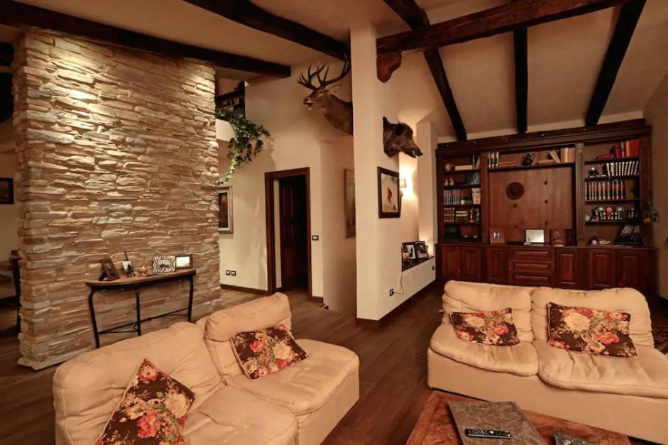 I Lari Castel Del Monte Bed & Breakfast Castel Del Monte  Dış mekan fotoğraf